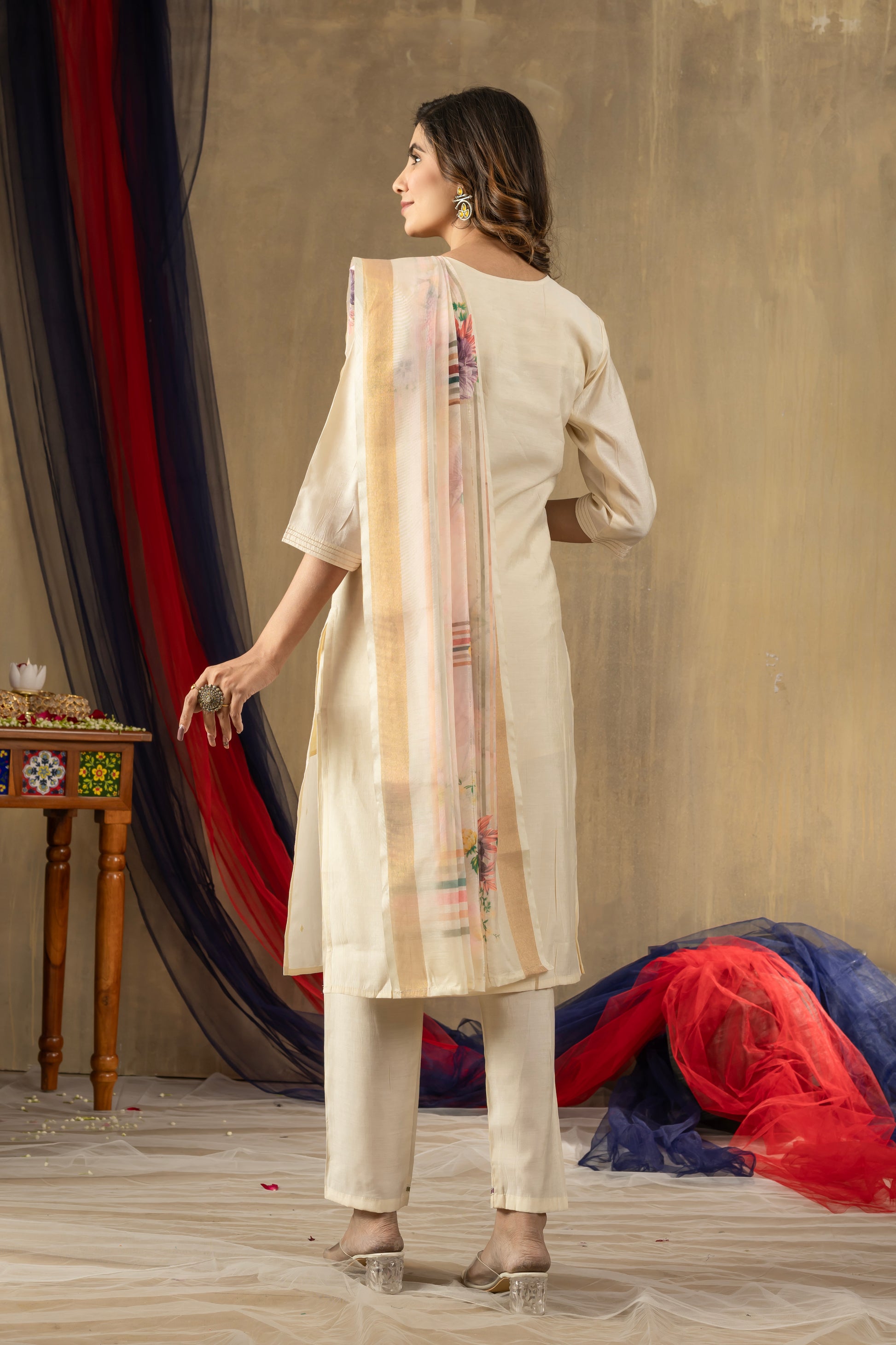 Off White Shimmer Gold Silk Kurti Set with Floral Muslin Dupatta – Kesarii Festive Ethnic Wear